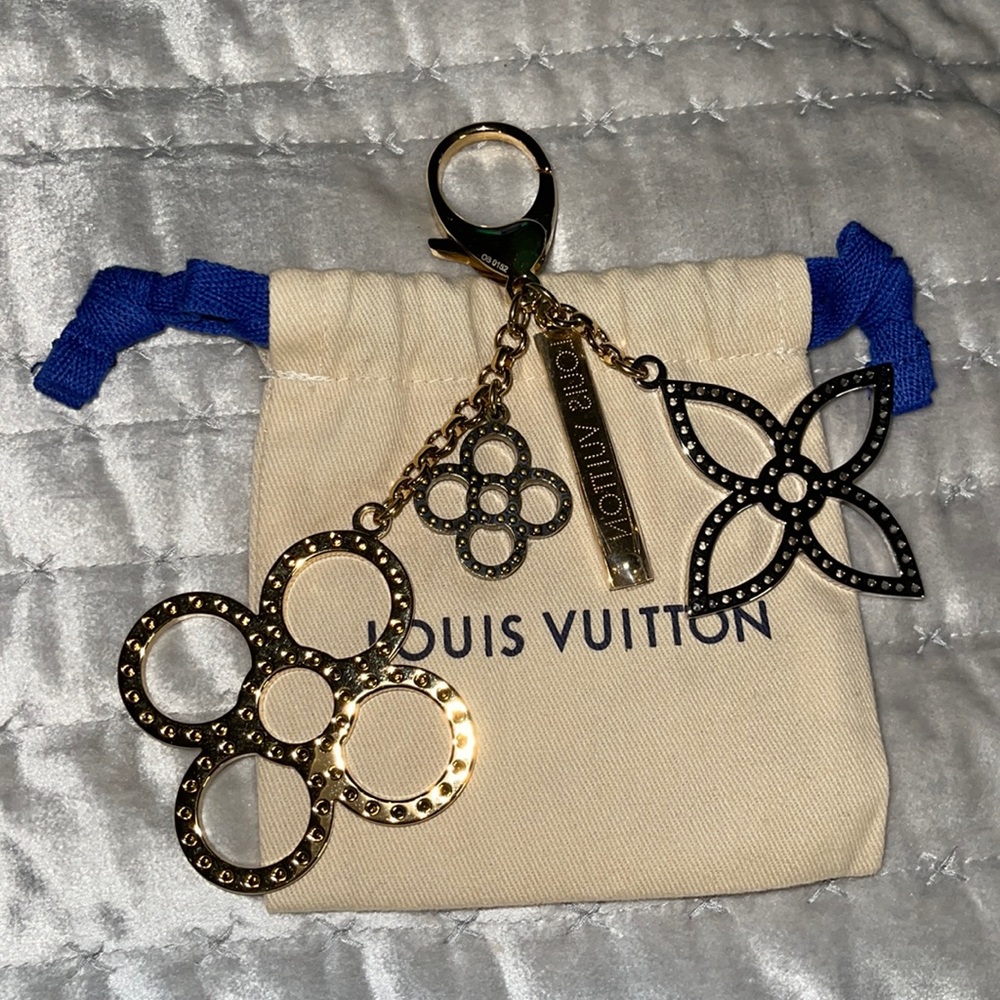 Louis Vuitton bag Charm pristine condition comes with dust bag n box - Picture 1 of 8